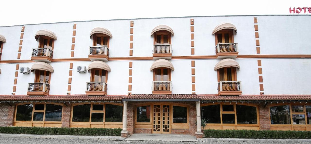 Hotel Shogi Zugdidi Εξωτερικό φωτογραφία